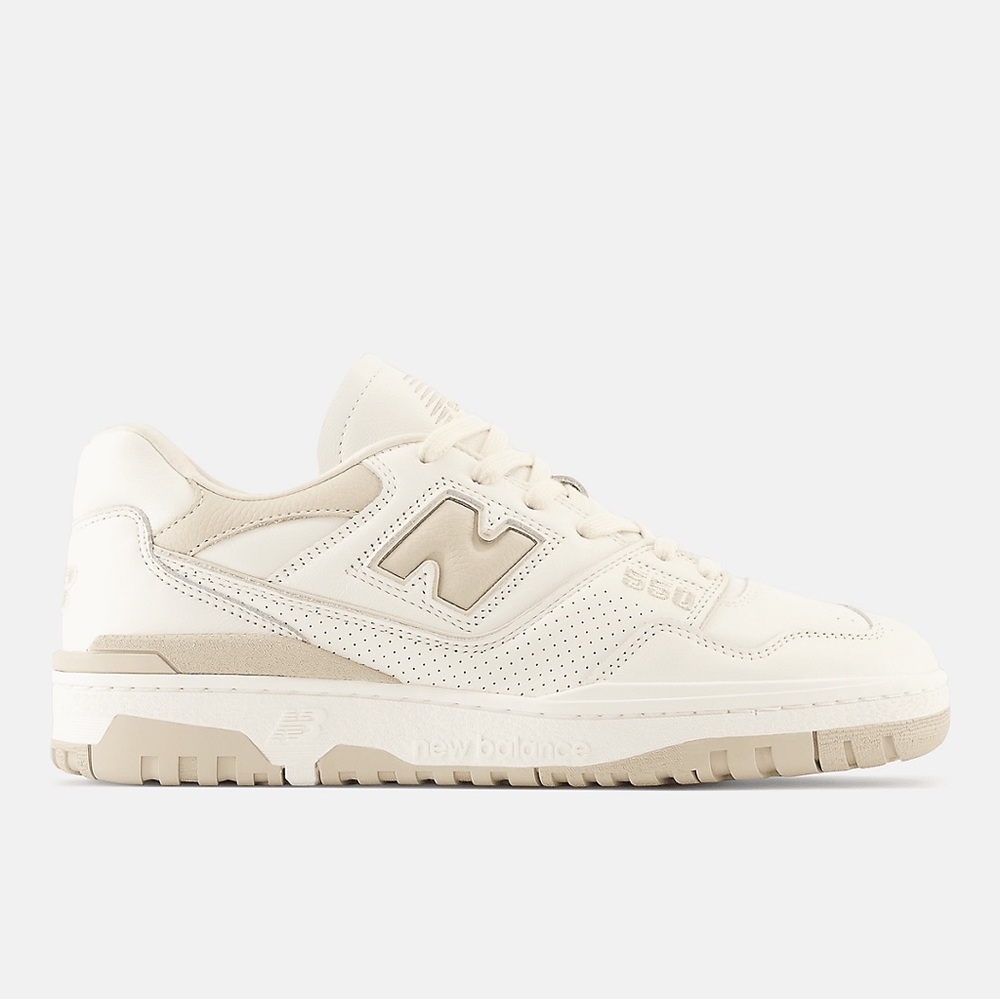 Women’s New Balance 550 Beige Sneakers